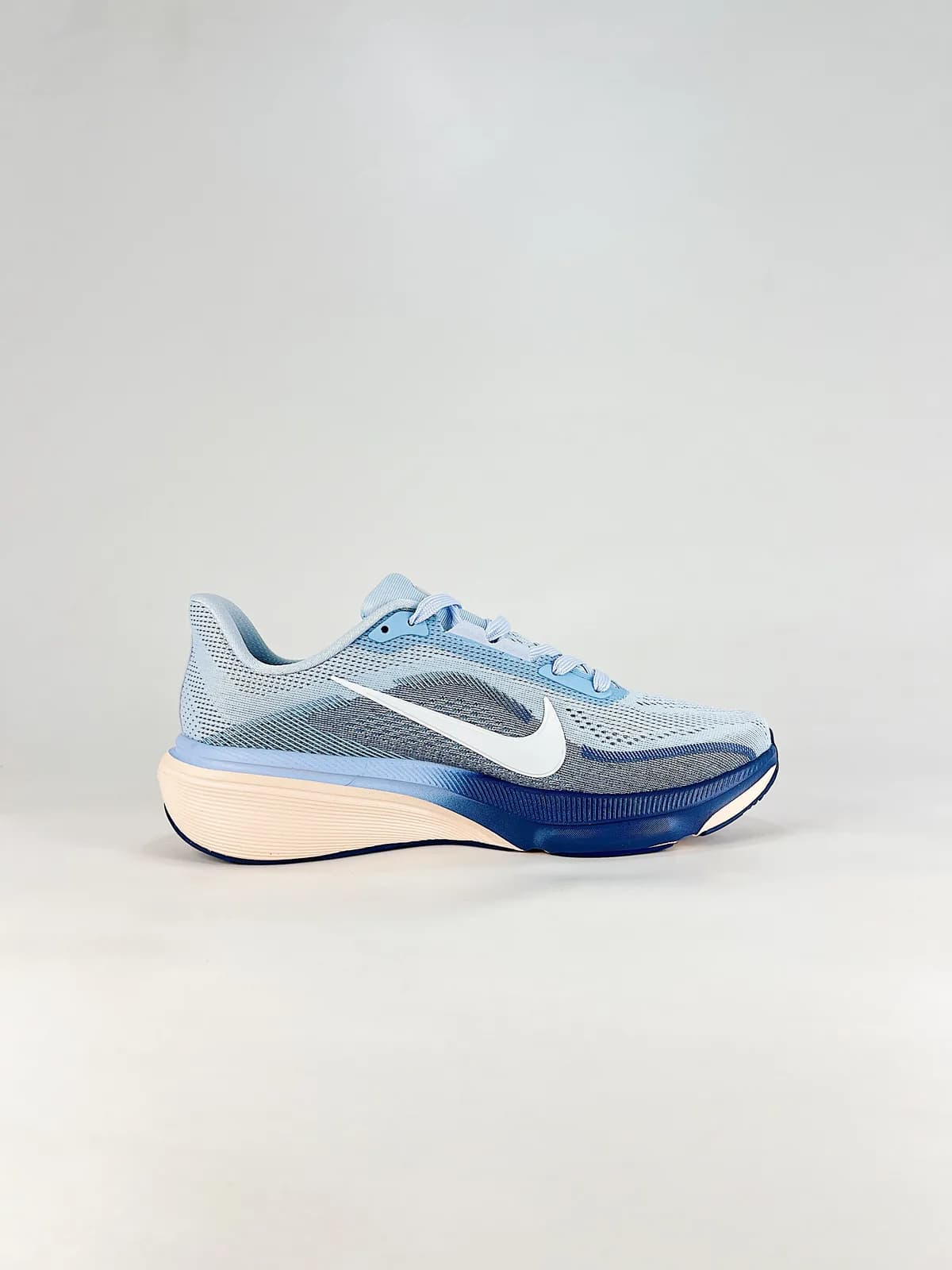 Nike Air Zoom Pegasus 42